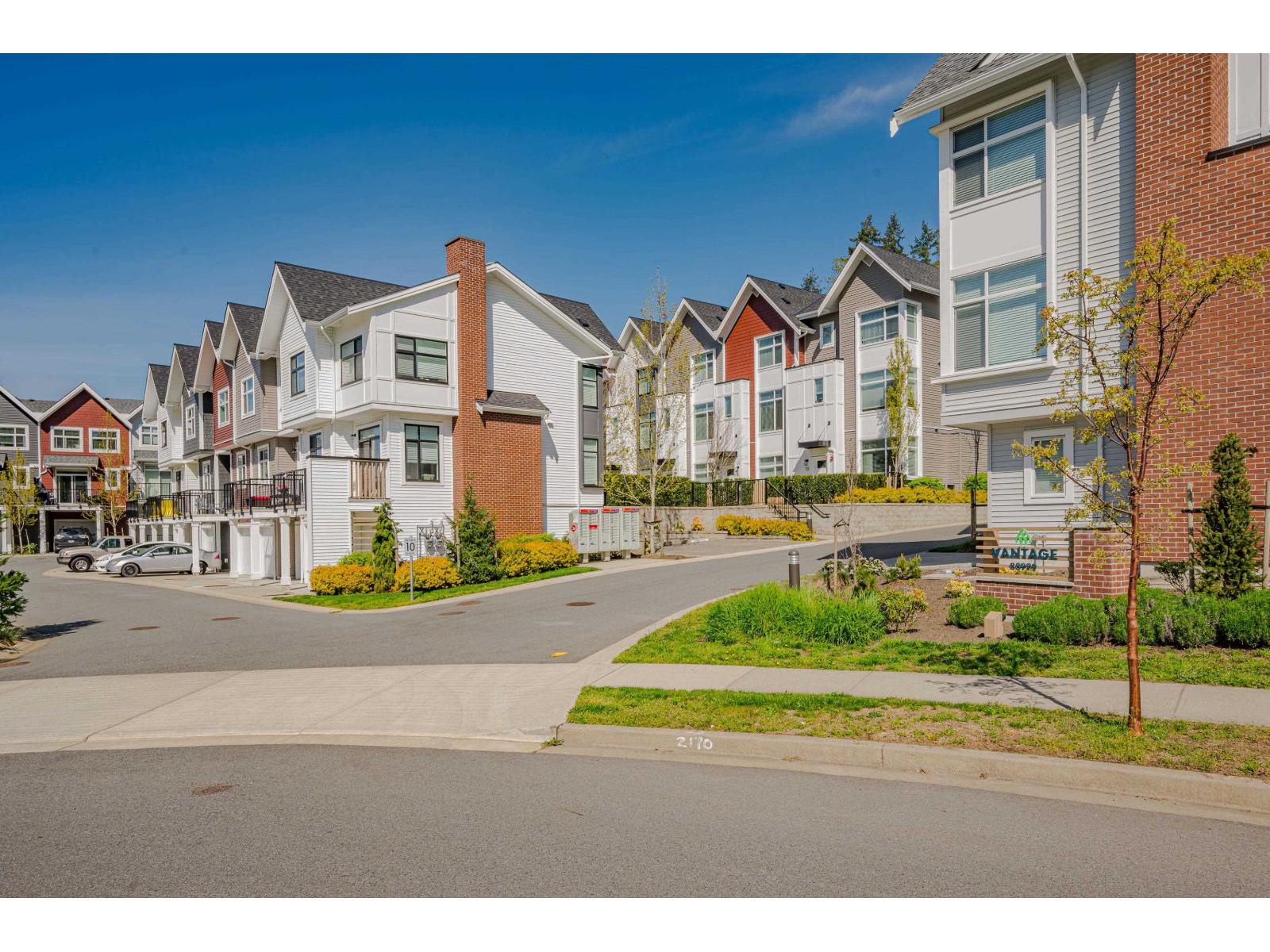 7 33929 BARKER COURT