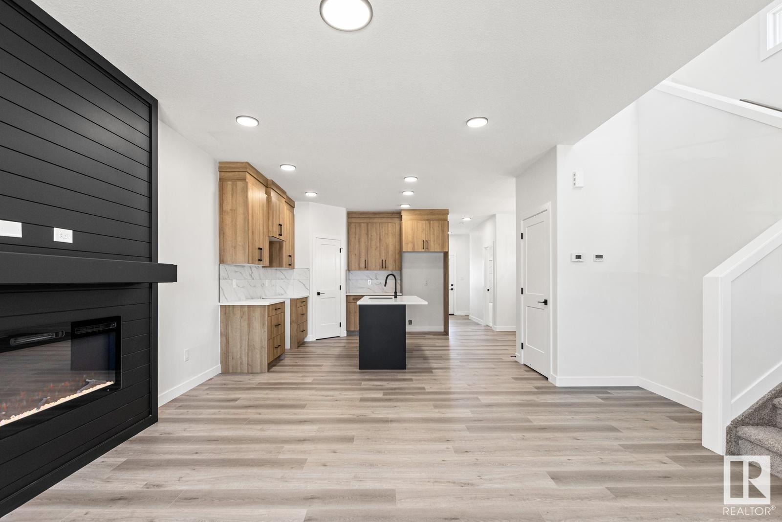 3238 Magpie Link NW NW