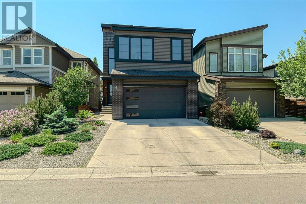 43 Walden Court SE