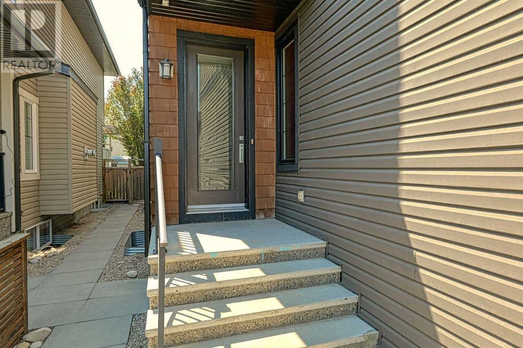 43 Walden Court SE