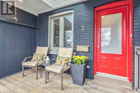 7 NORWAY AVENUE Toronto (The Beaches) ON M4L1P7