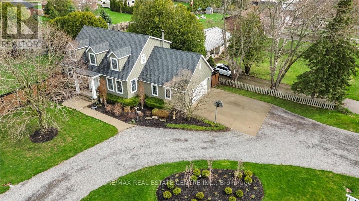 653 GLEN MORRIS ROAD W