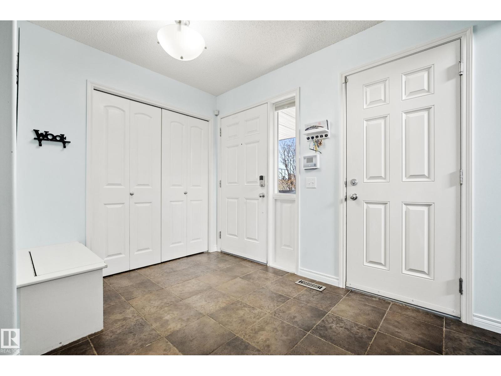 1212 37C AV NW