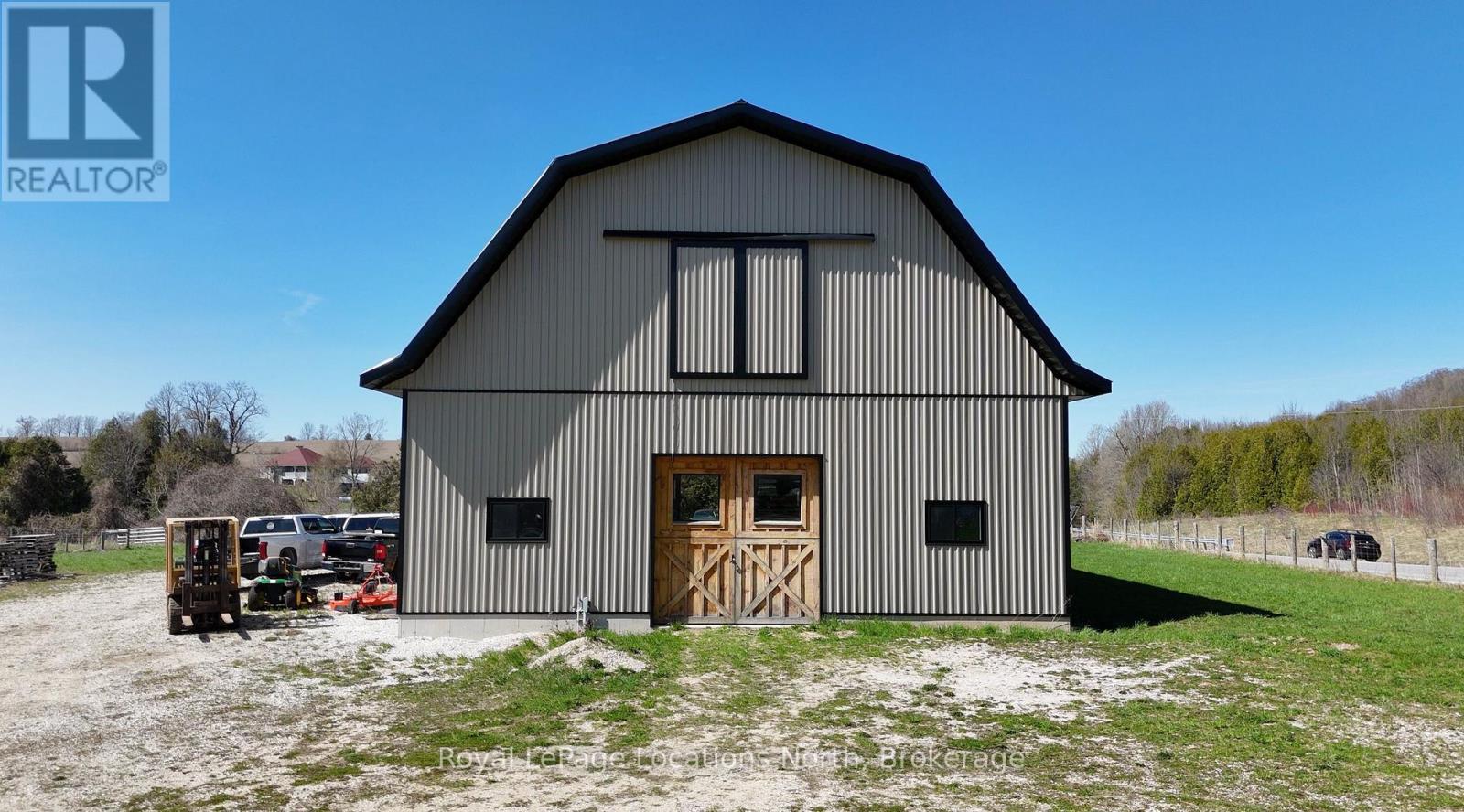 137662 GREY RD 12 ROAD