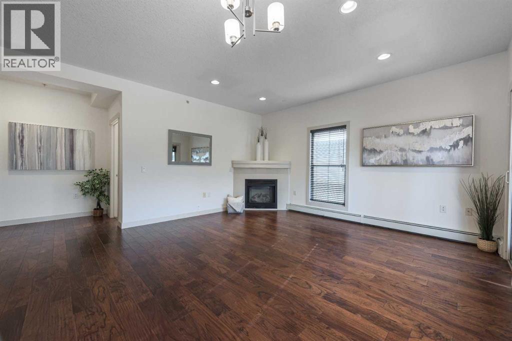 201, 4704 Stanley Road SW