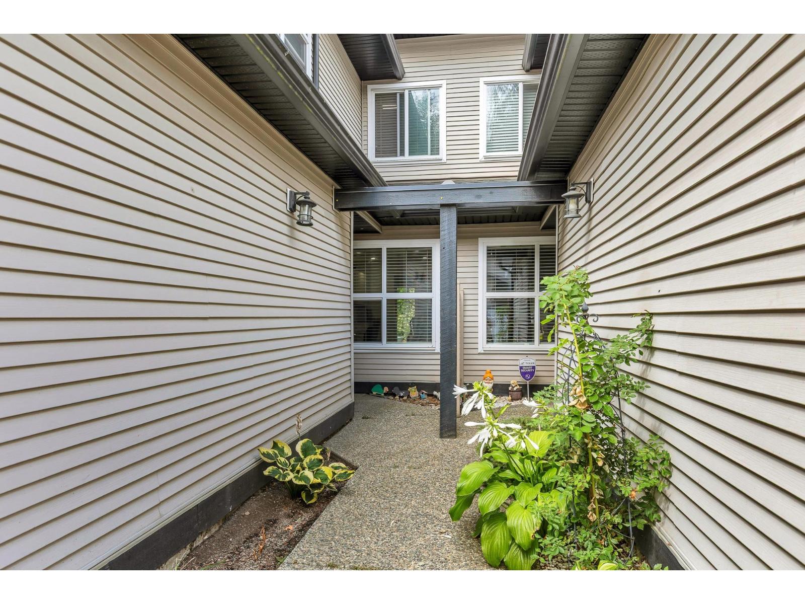 18 36060 OLD YALE ROAD