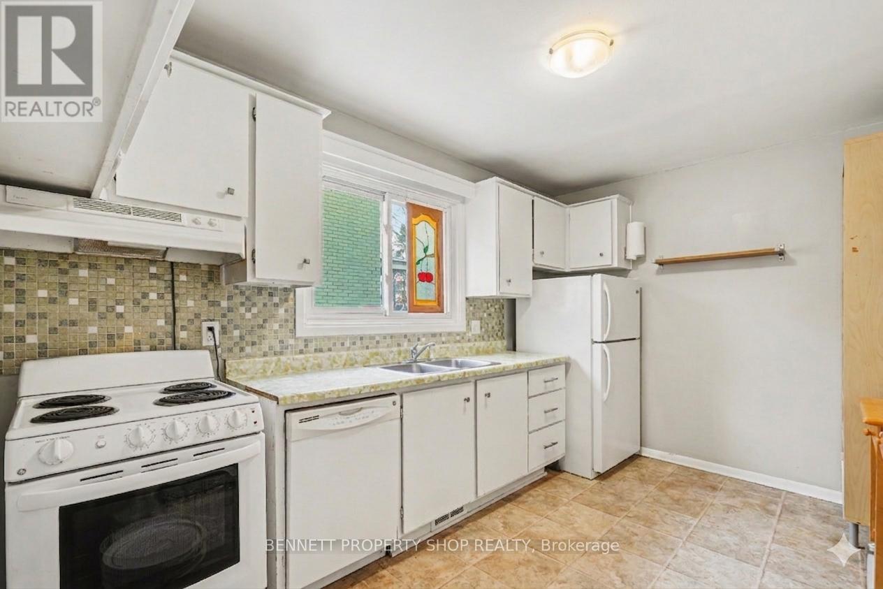 2636 ELMHURST STREET