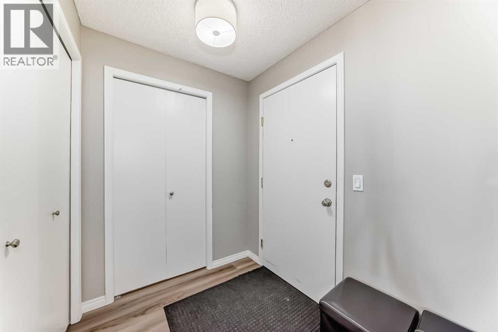 6310, 304 Mackenzie Way SW