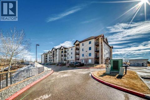 6310, 304 Mackenzie Way SW Airdrie AB T4B3H6