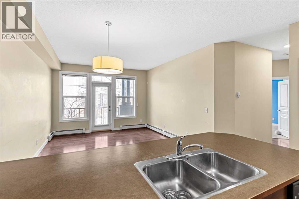 212, 10 Panatella Road NW