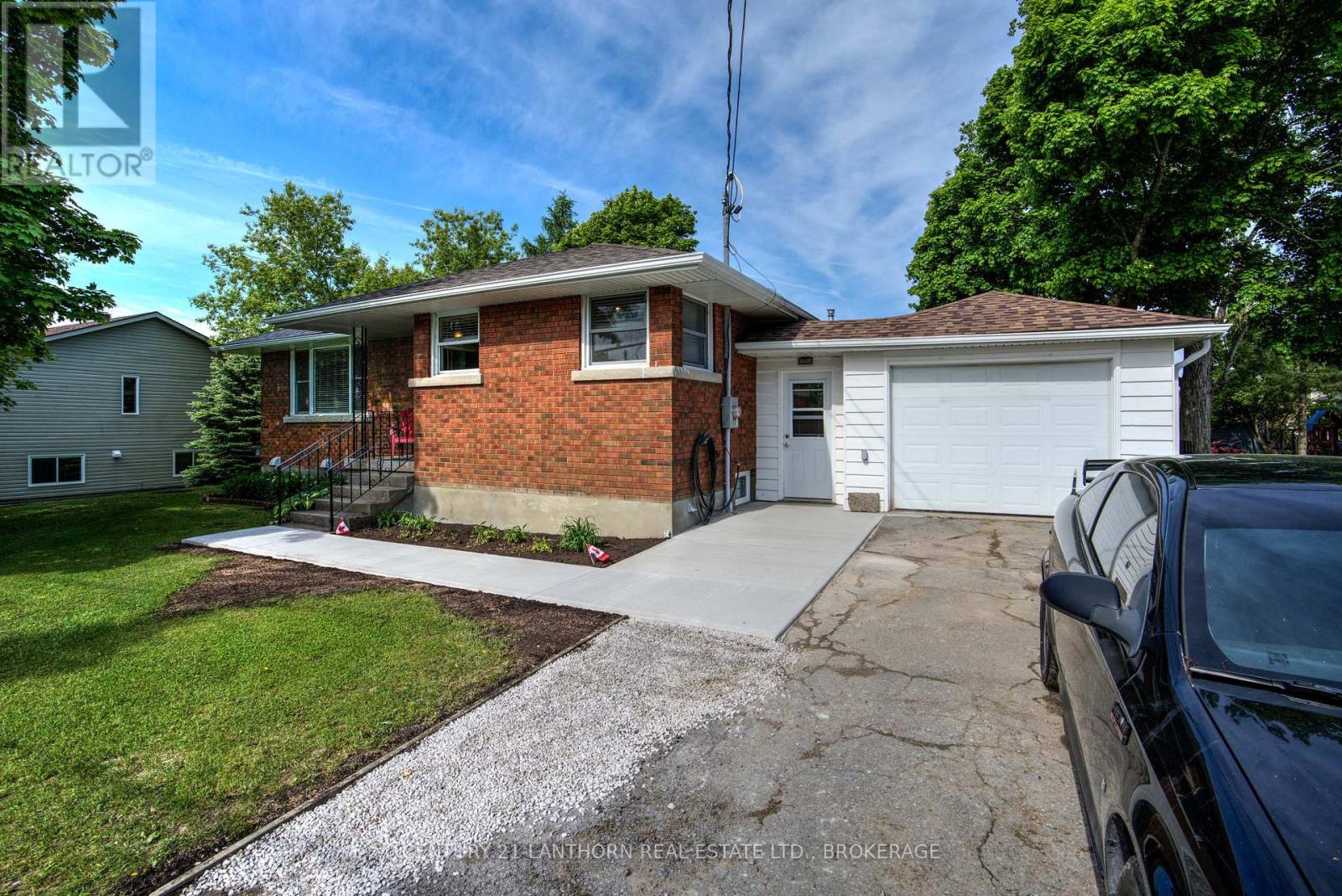 1189 WESTBROOK ROAD