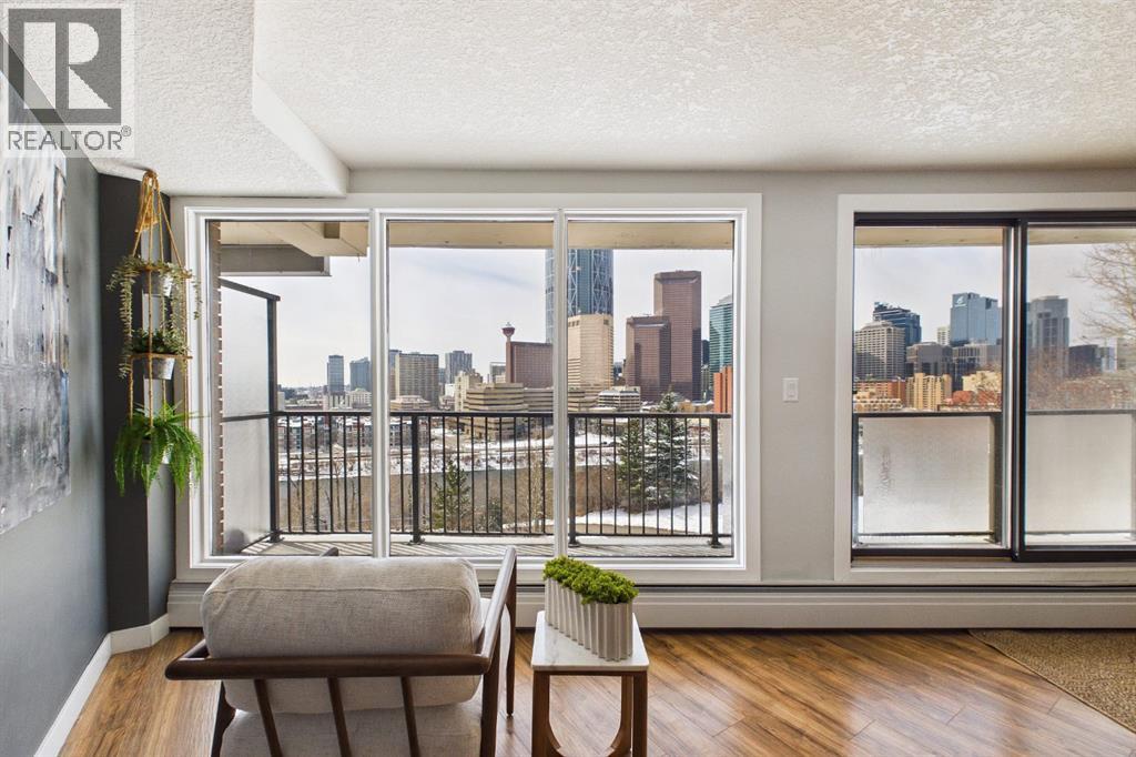 303, 300 Meredith Road NE