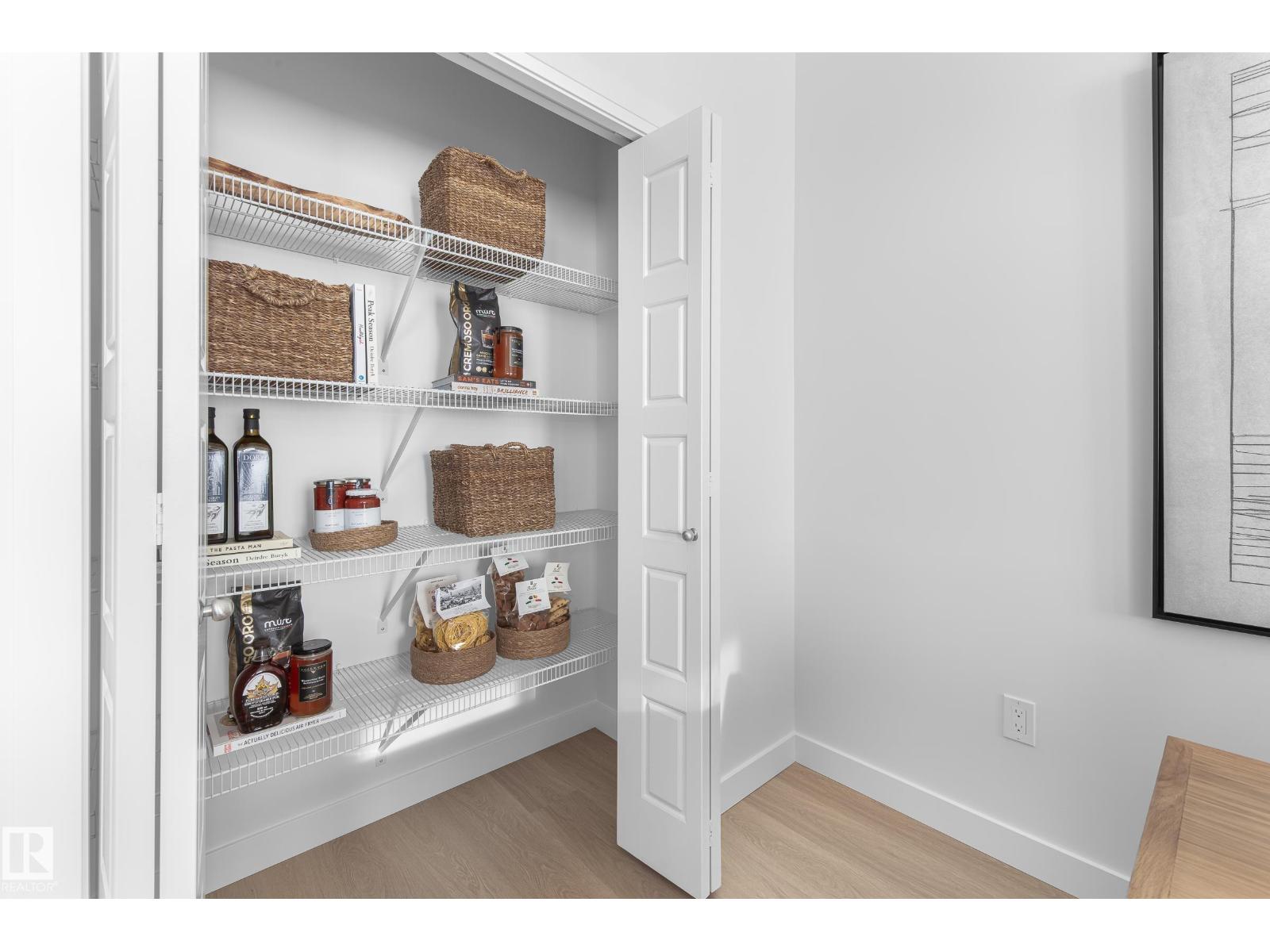 2192 MUCKLEPLUM CR SW