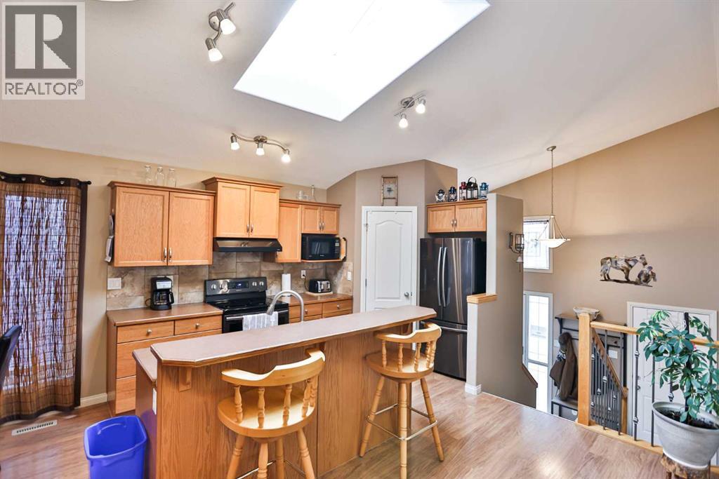 408 Thyrza Burkitt Link N