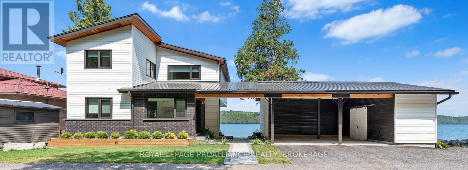 1111 HERON LANE