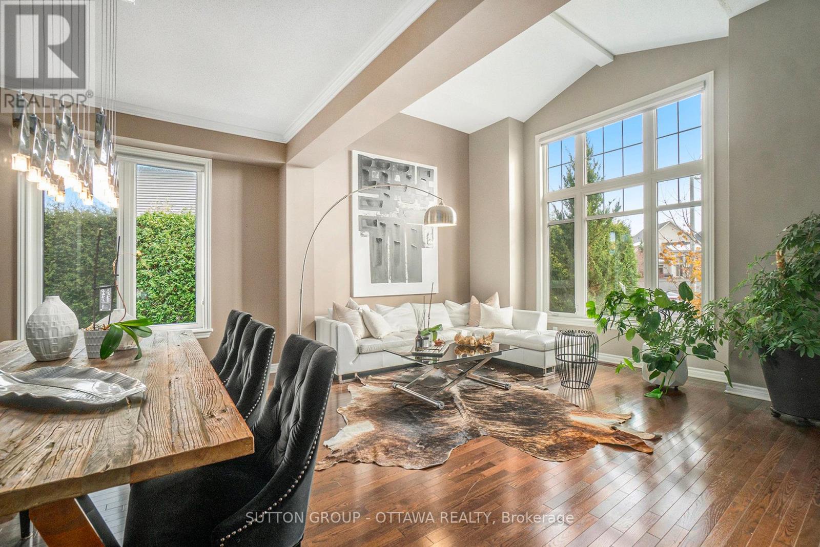 1969 PLAINHILL DRIVE