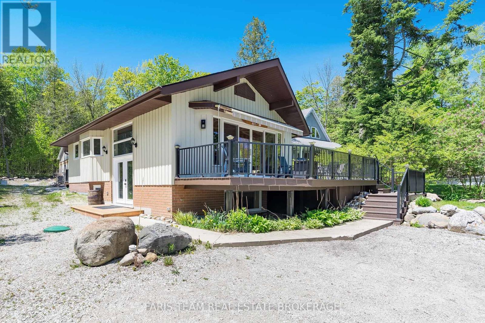 328 CEDAR AVENUE