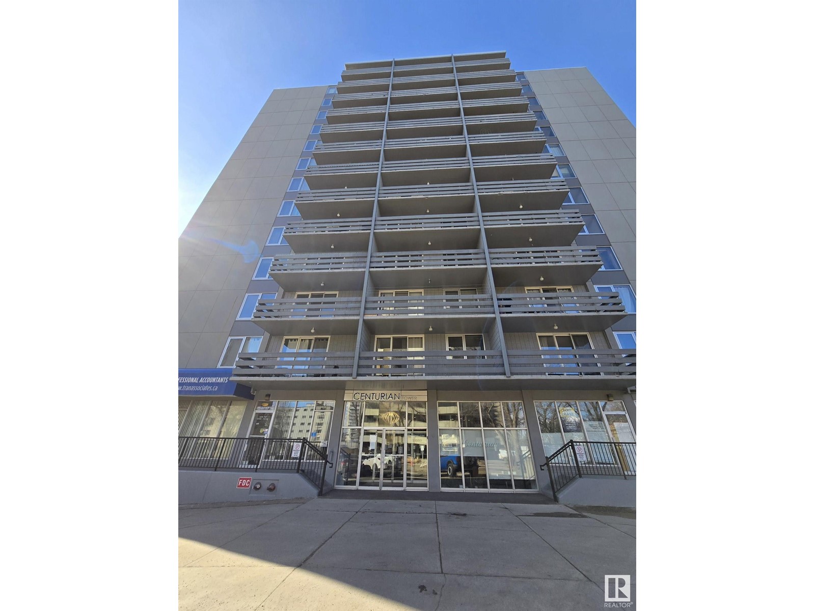 #1002 10160 116 ST NW