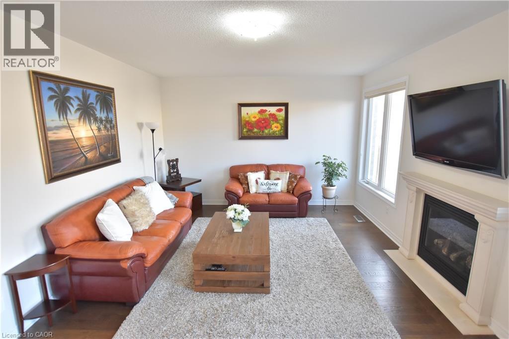 512 TERRINGTON Crescent