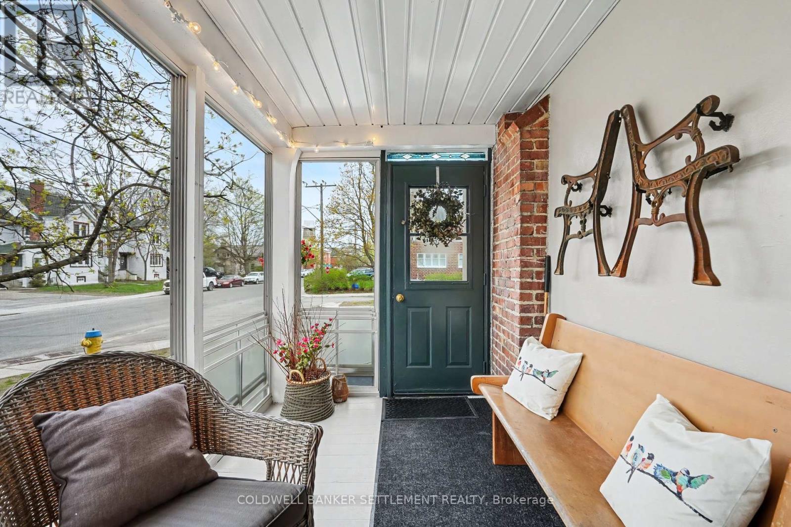 1 BURCHELL BOULEVARD