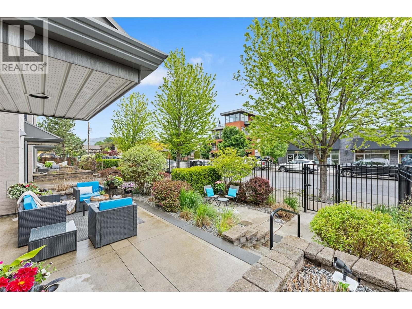 457 West Avenue Unit# 111