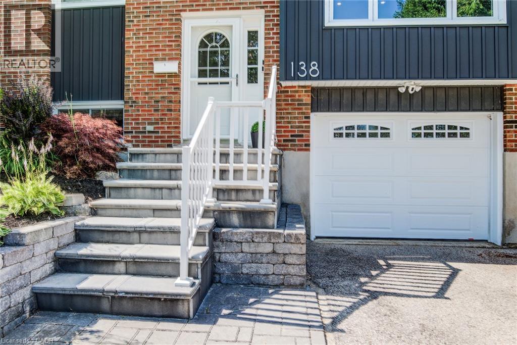 138 MORNINGDALE Crescent