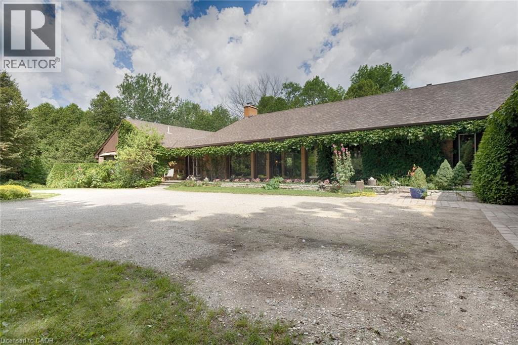 302783 DOUGLAS Street