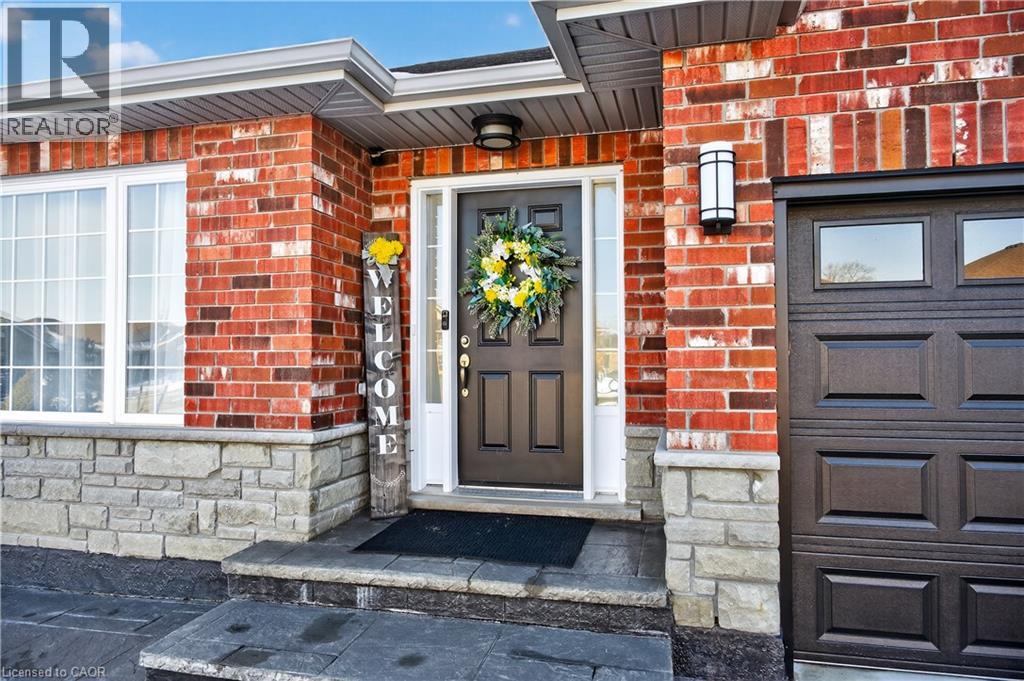 20 LINDA Crescent