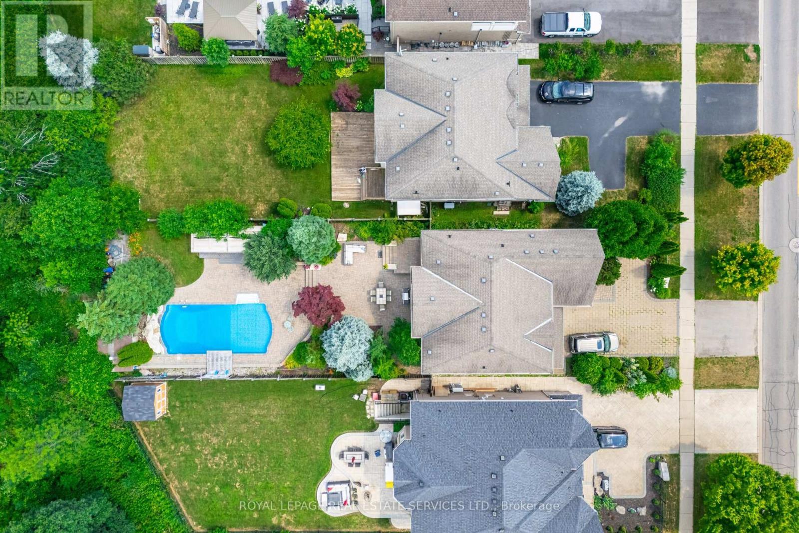 215 BURLOAK DRIVE