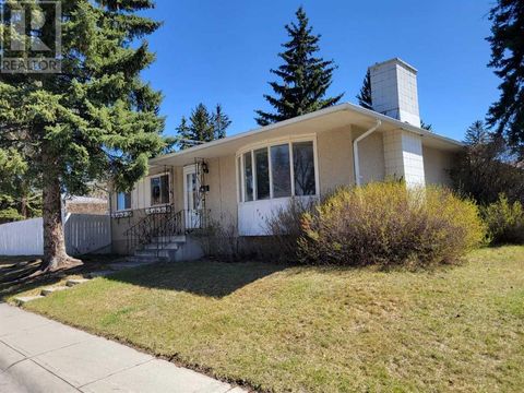 3947 Vancouver Crescent NW Calgary AB T3A0M2