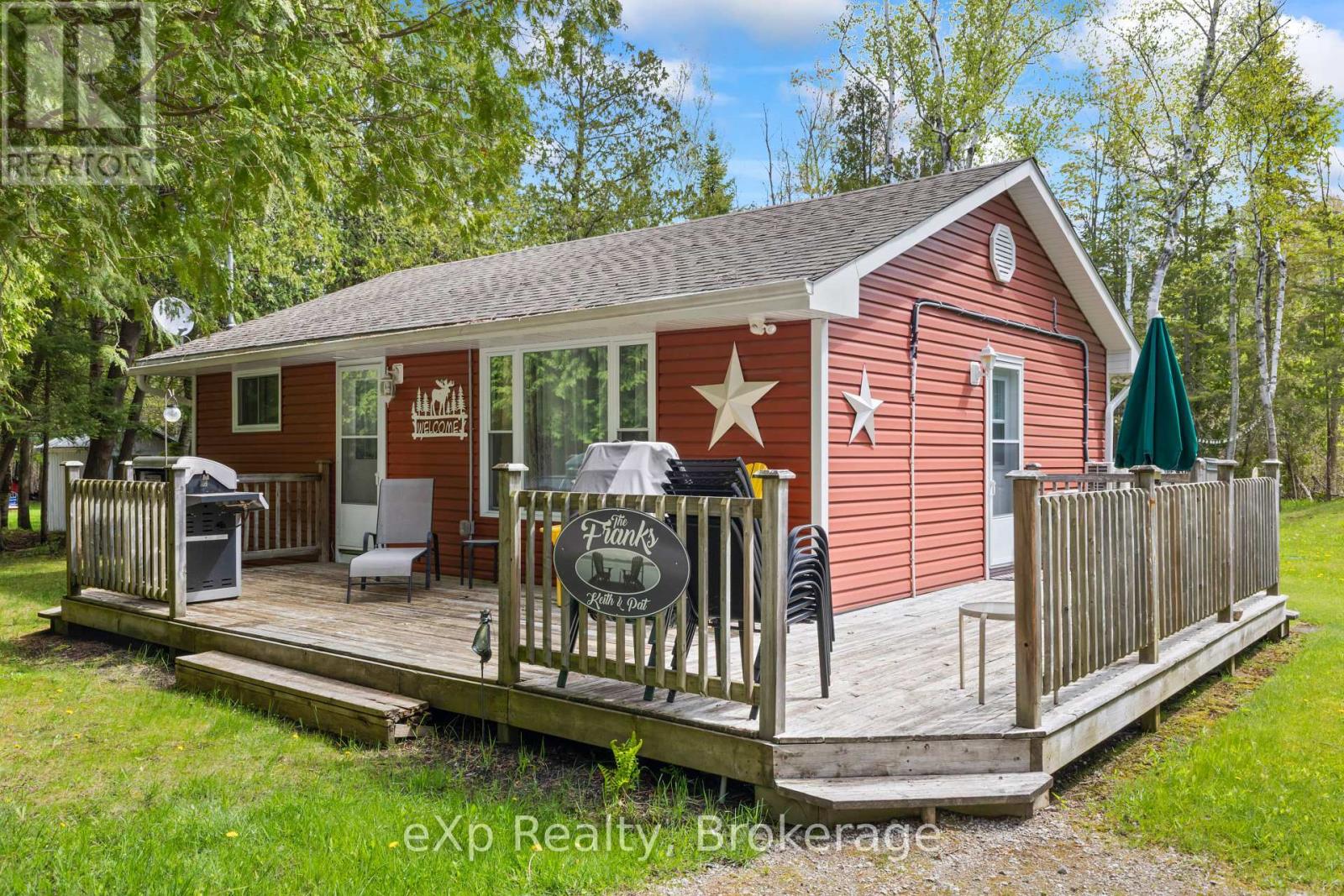26 MOHAWK DRIVE