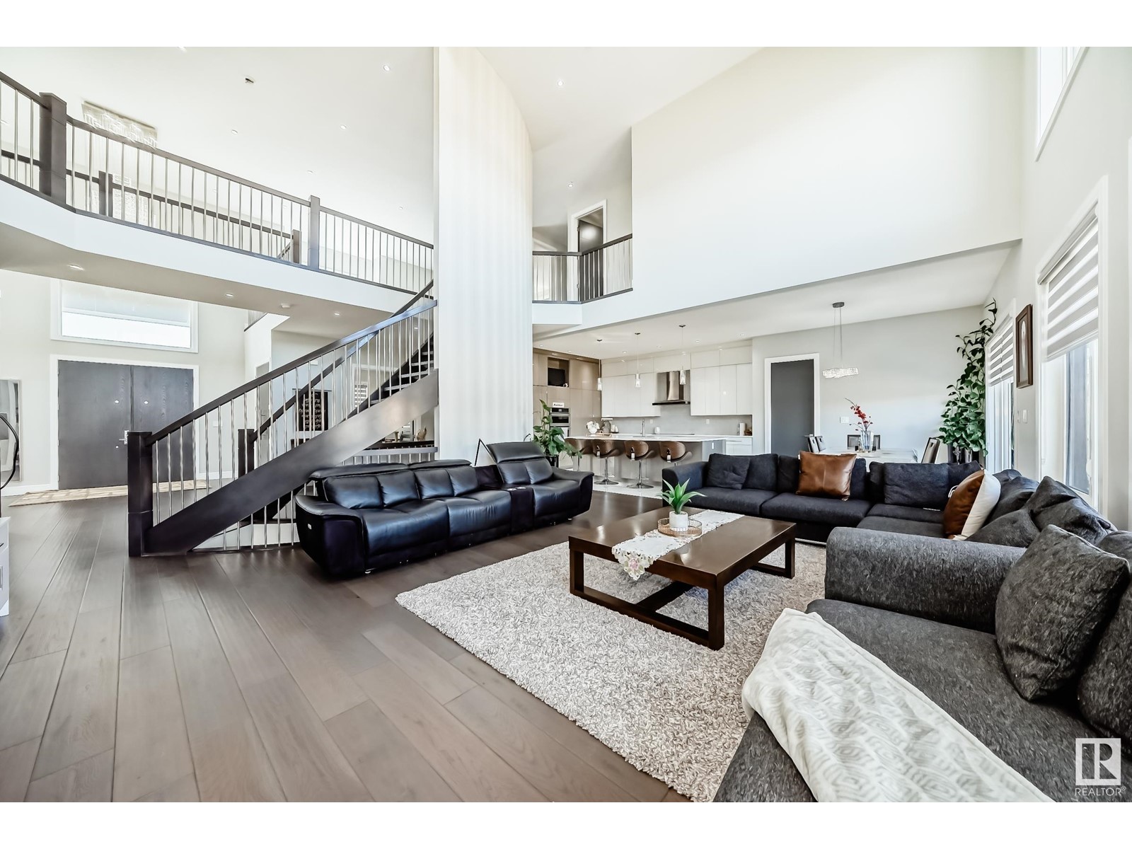#210 52105 RGE ROAD 225