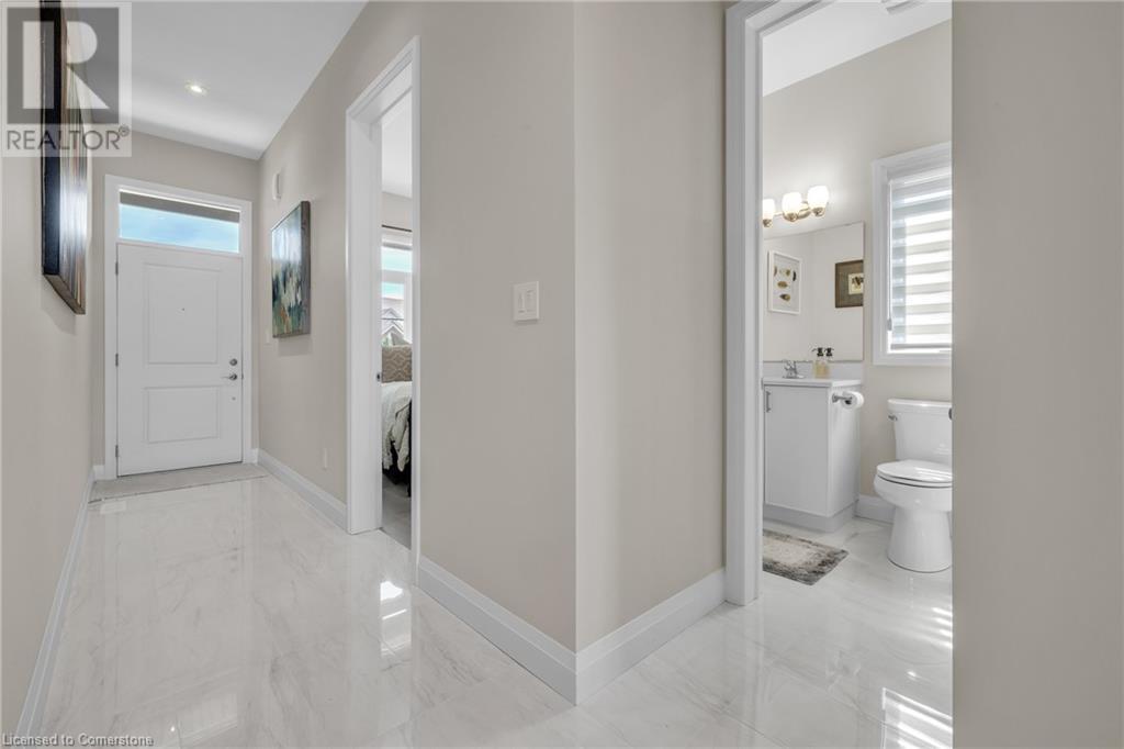 796 GARDEN COURT Crescent