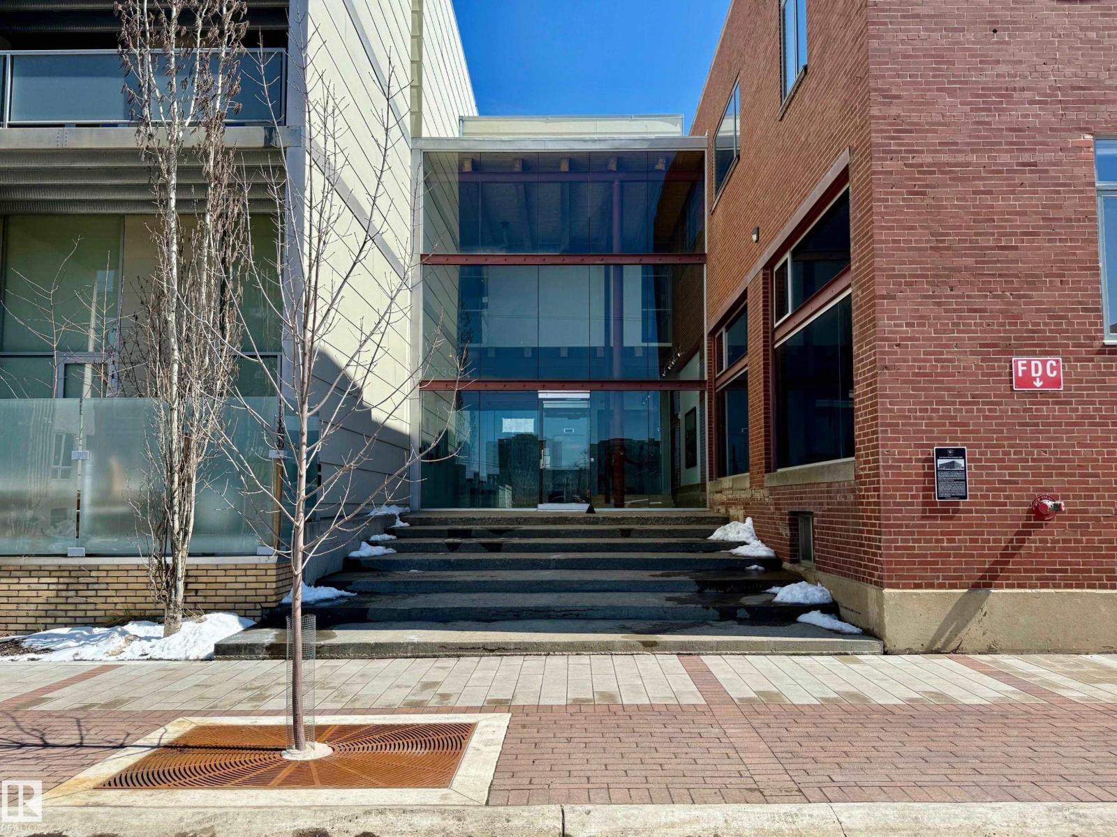 #241 10309 107 ST NW