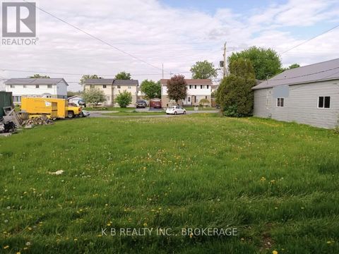 1640 BIRMINGHAM STREET Cornwall ON K6H3N2