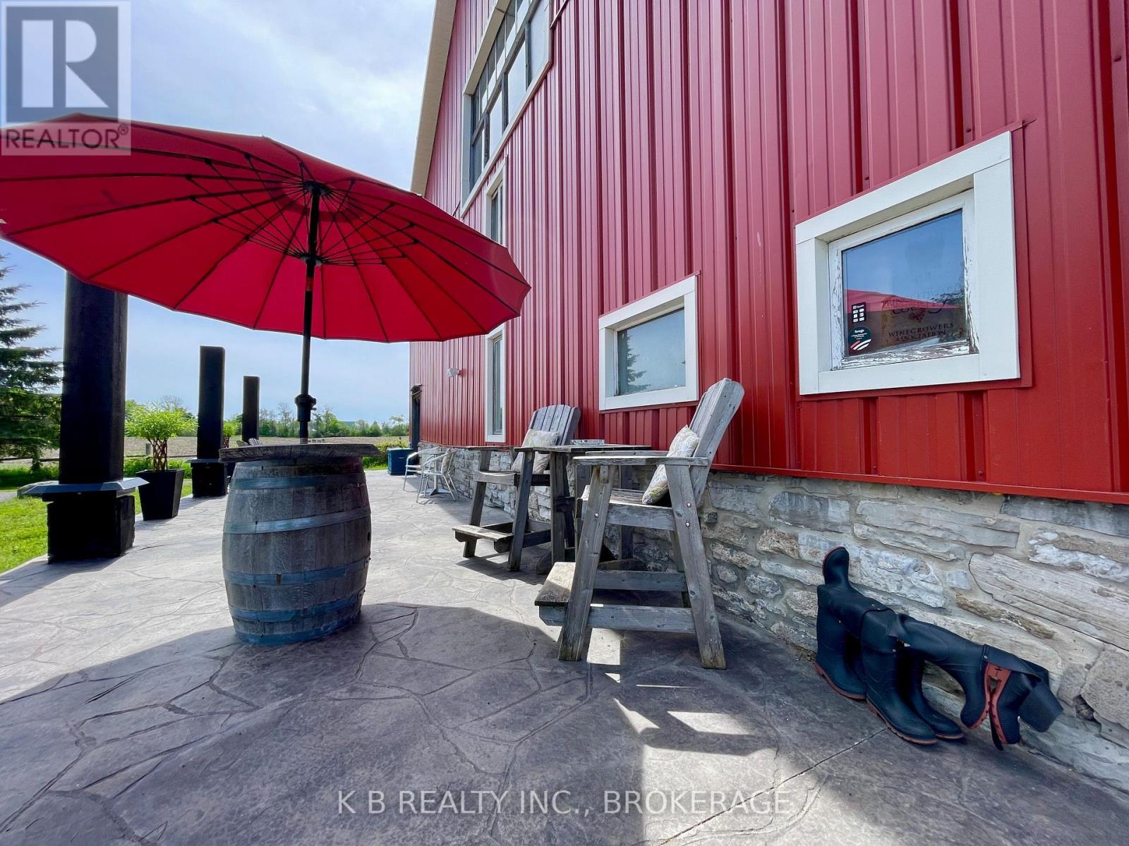 9261 LOYALIST PARKWAY