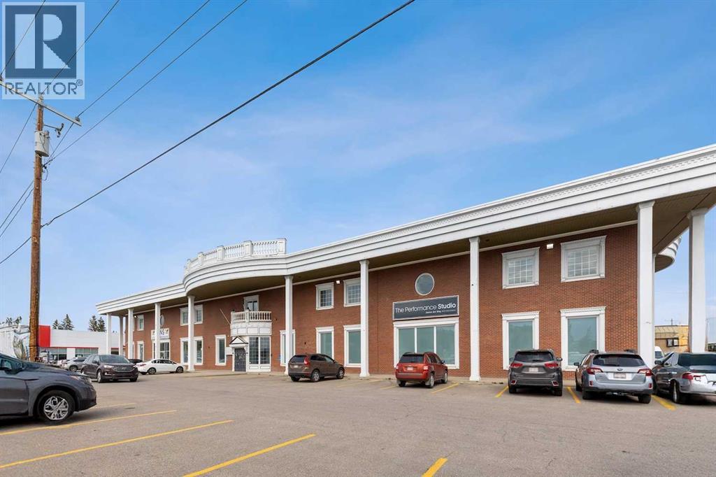 67 Glenbrook Place SW