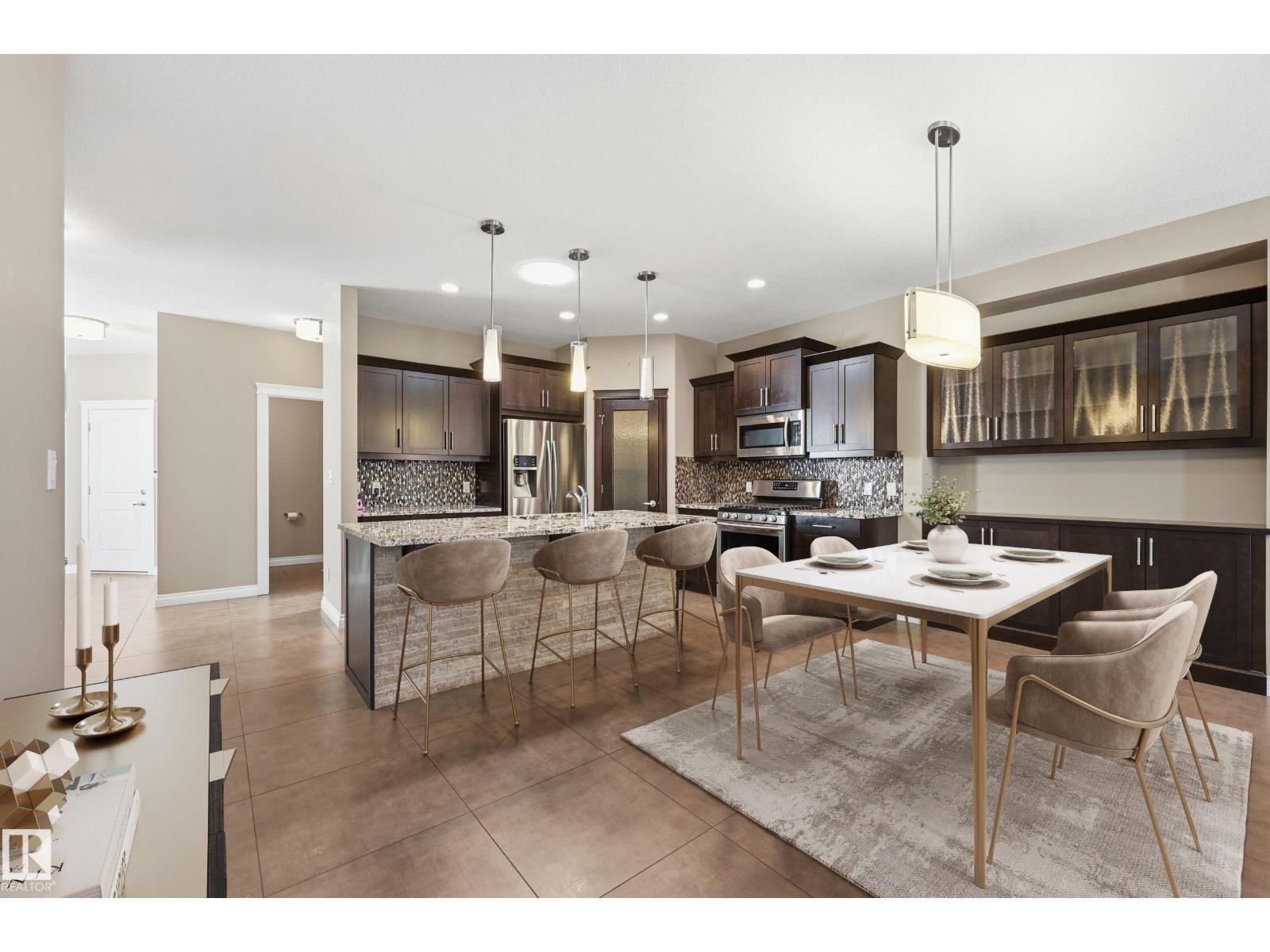 629 ORTONA WY NW