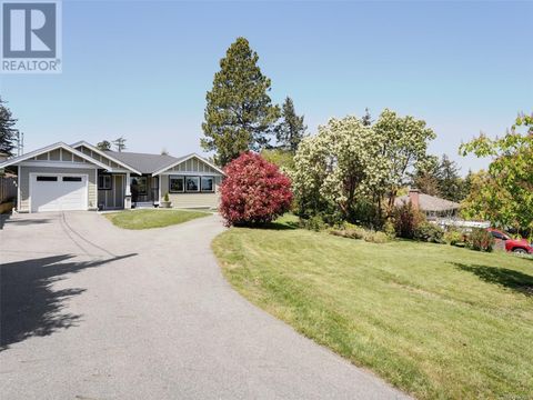 896 Dellwood Rd Esquimalt BC V9A6P1