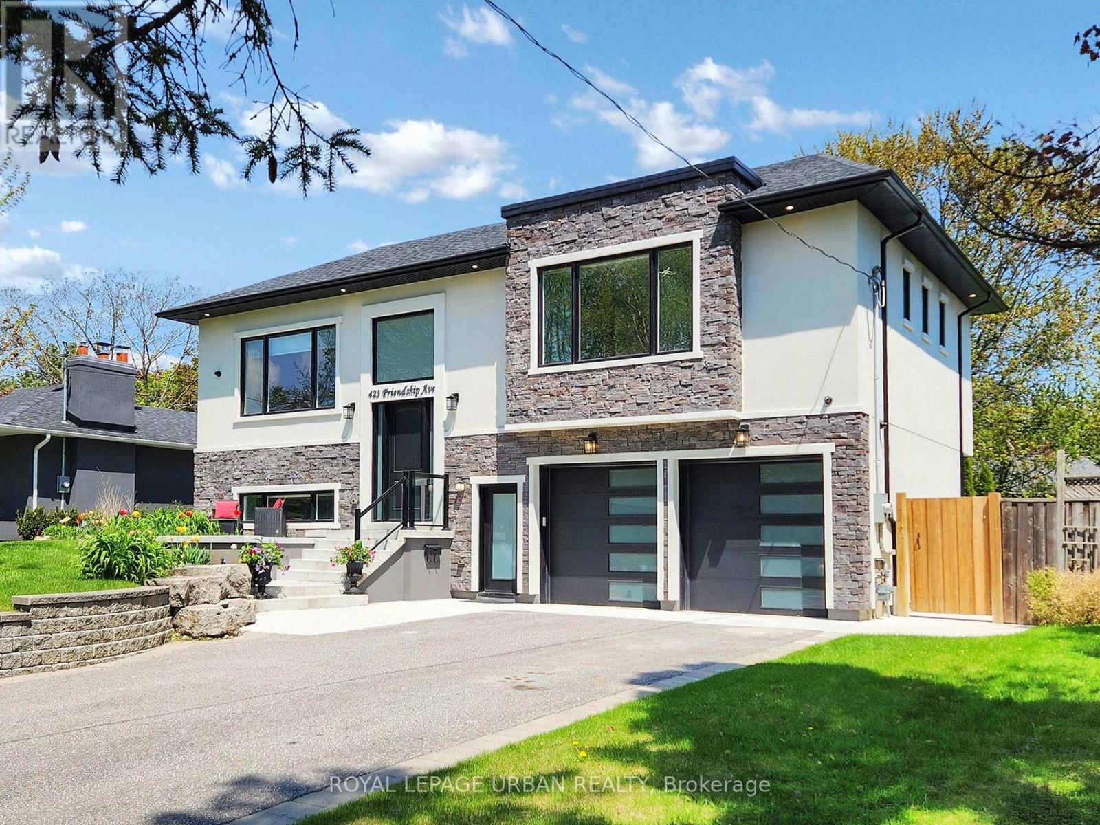 423 FRIENDSHIP AVENUE