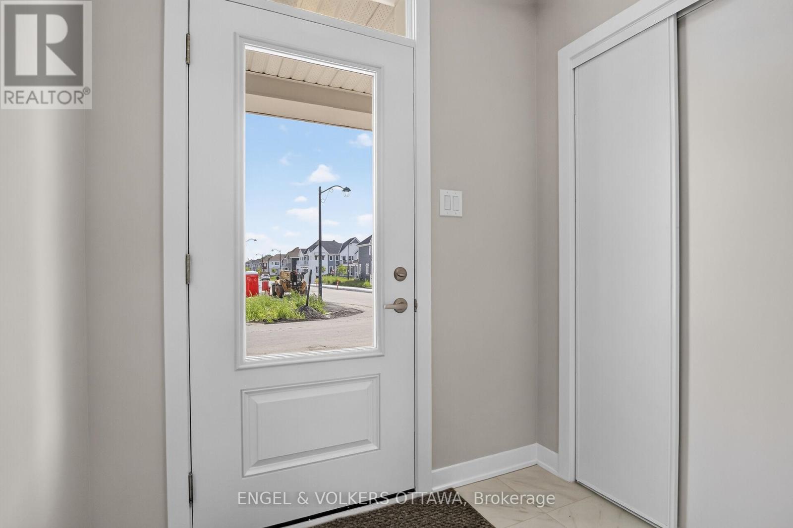 728 HAFLINGER ROW