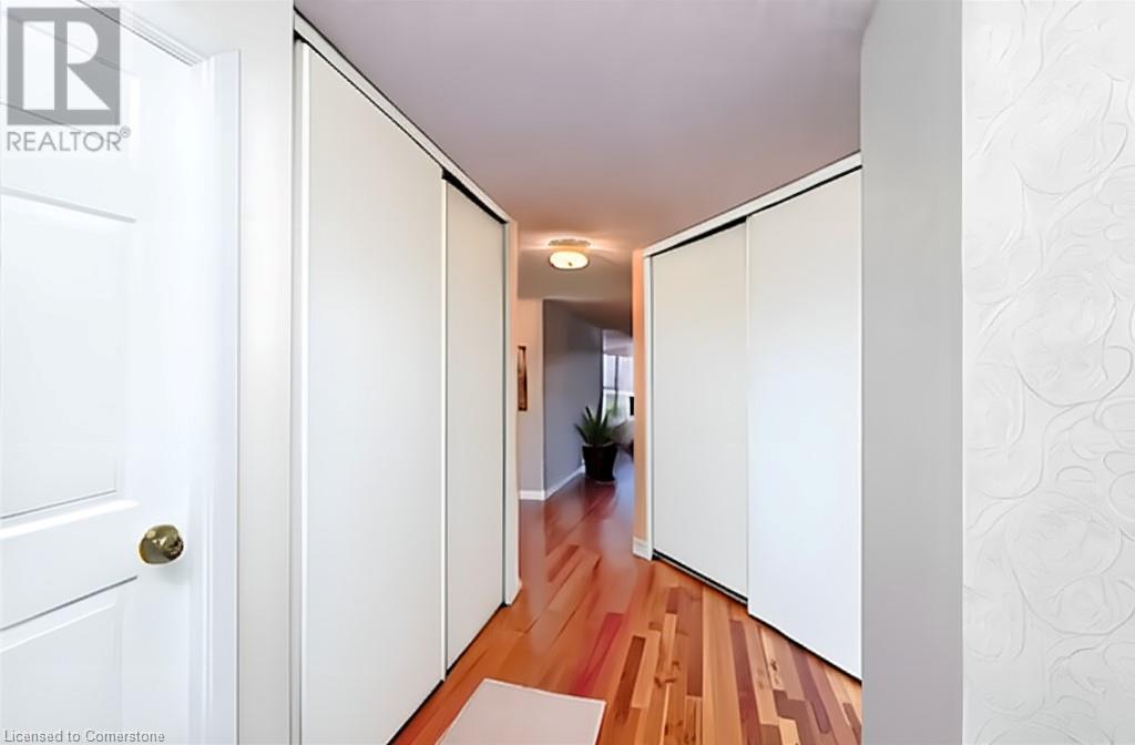 24 MARILYN Drive N Unit# 401