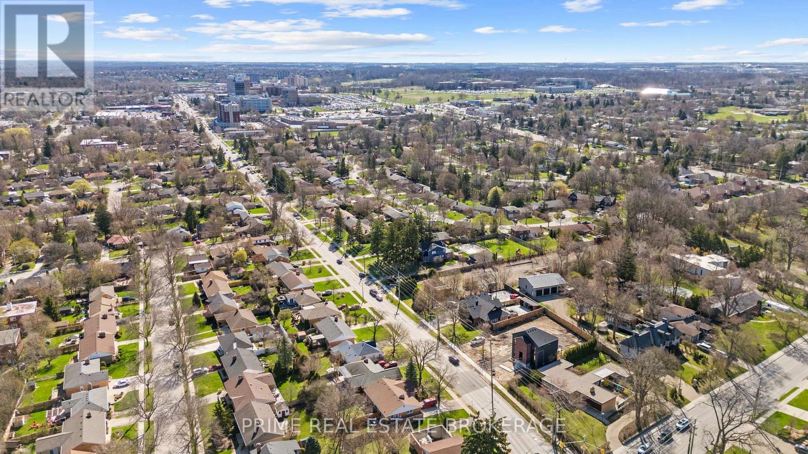 3 - 417 BASELINE ROAD E