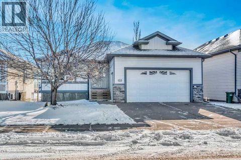133 Parklane Drive Strathmore AB T1P1V8