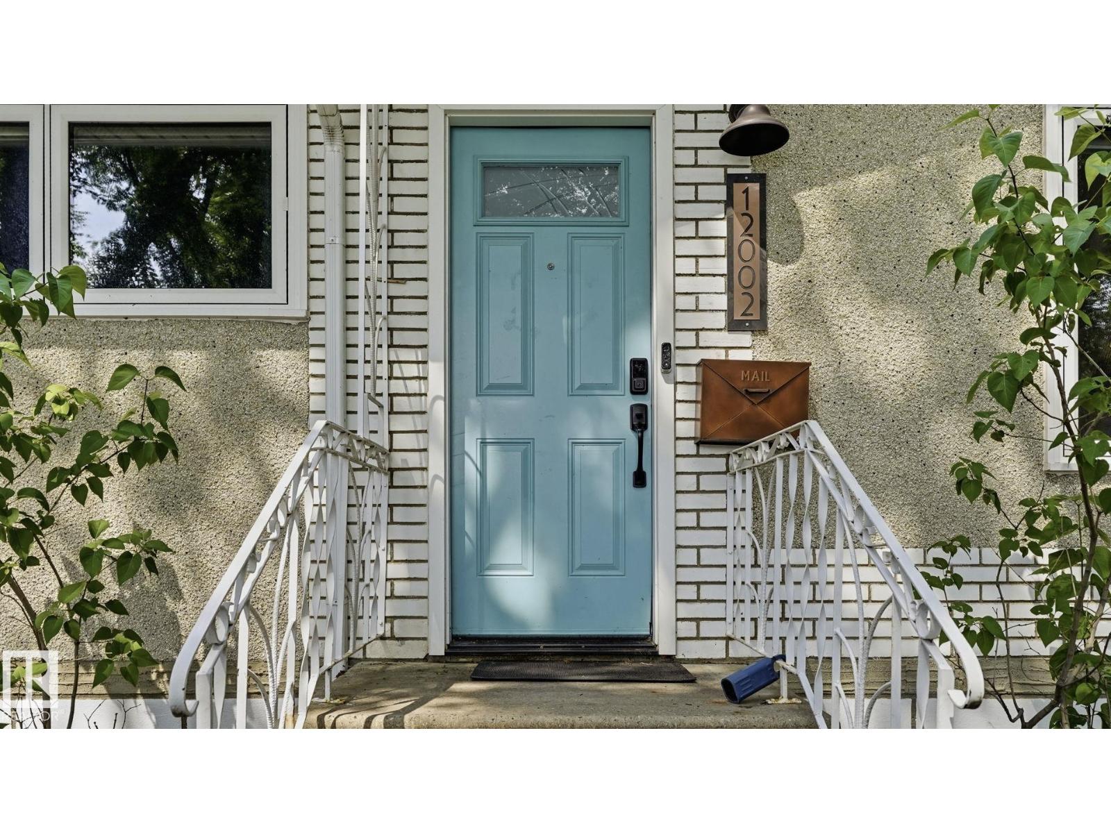 12002 39 ST NW