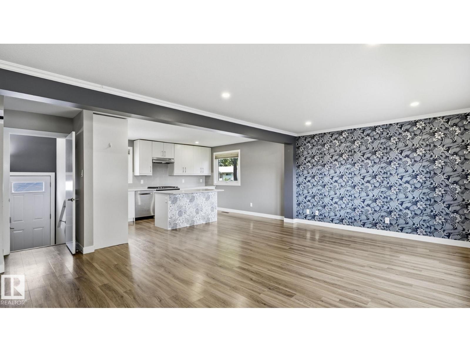 12002 39 ST NW