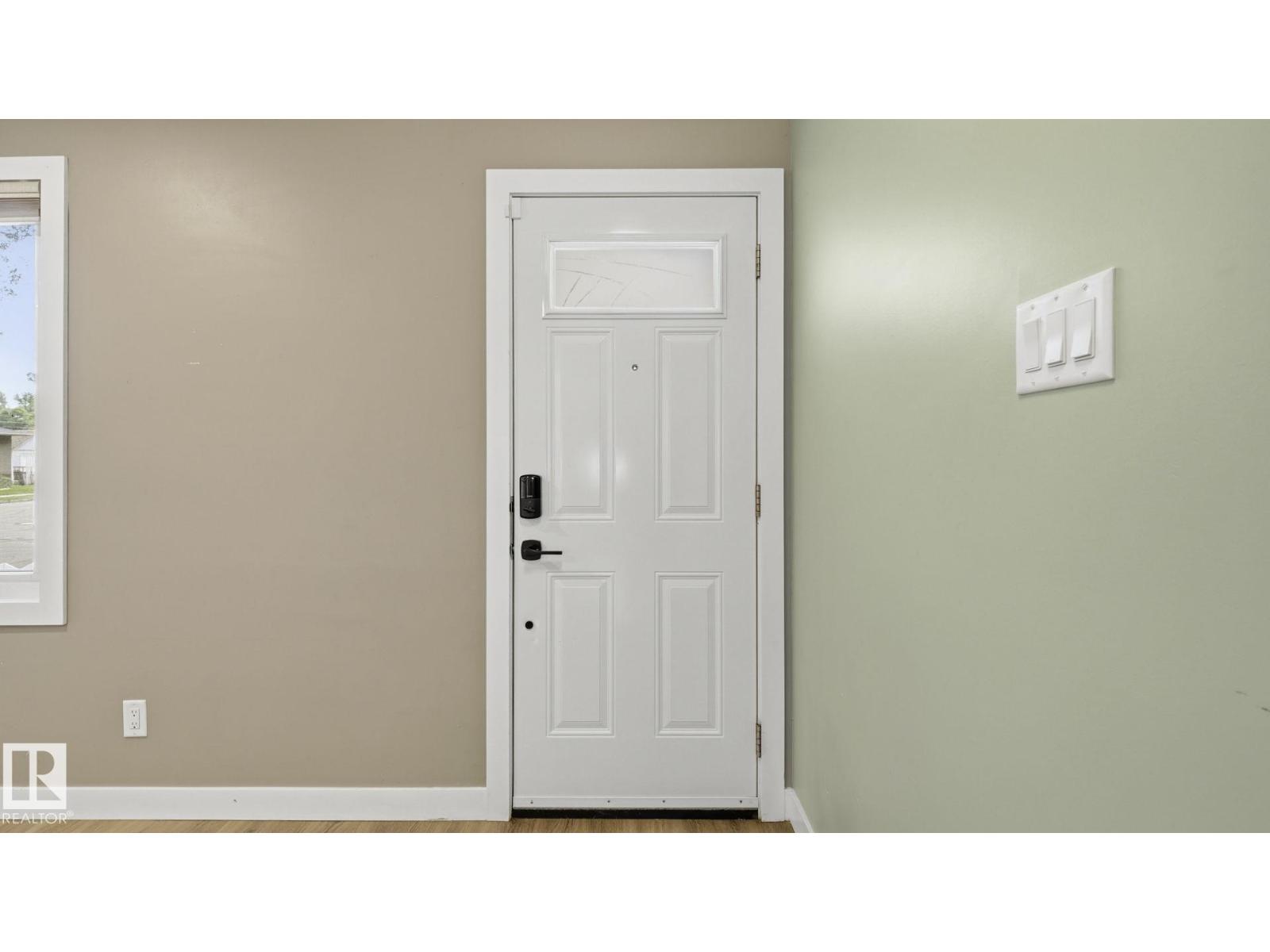 12002 39 ST NW