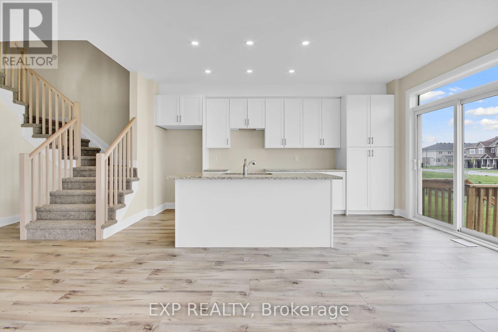 23 REYNOLDS AVENUE