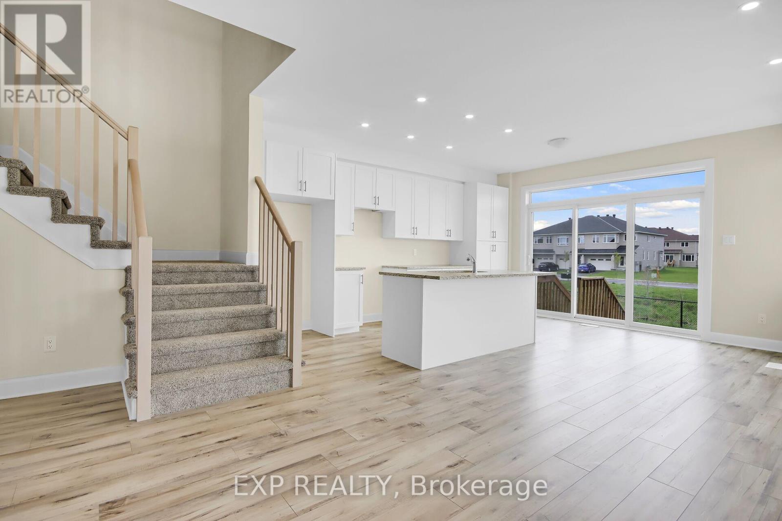 23 REYNOLDS AVENUE