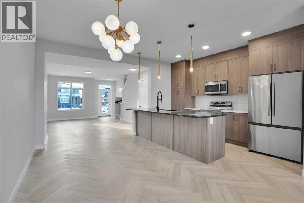 144 Cobblestone Gate SW